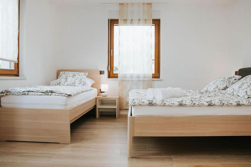 Apartmaji Ursic Kobarid Kültér fotó