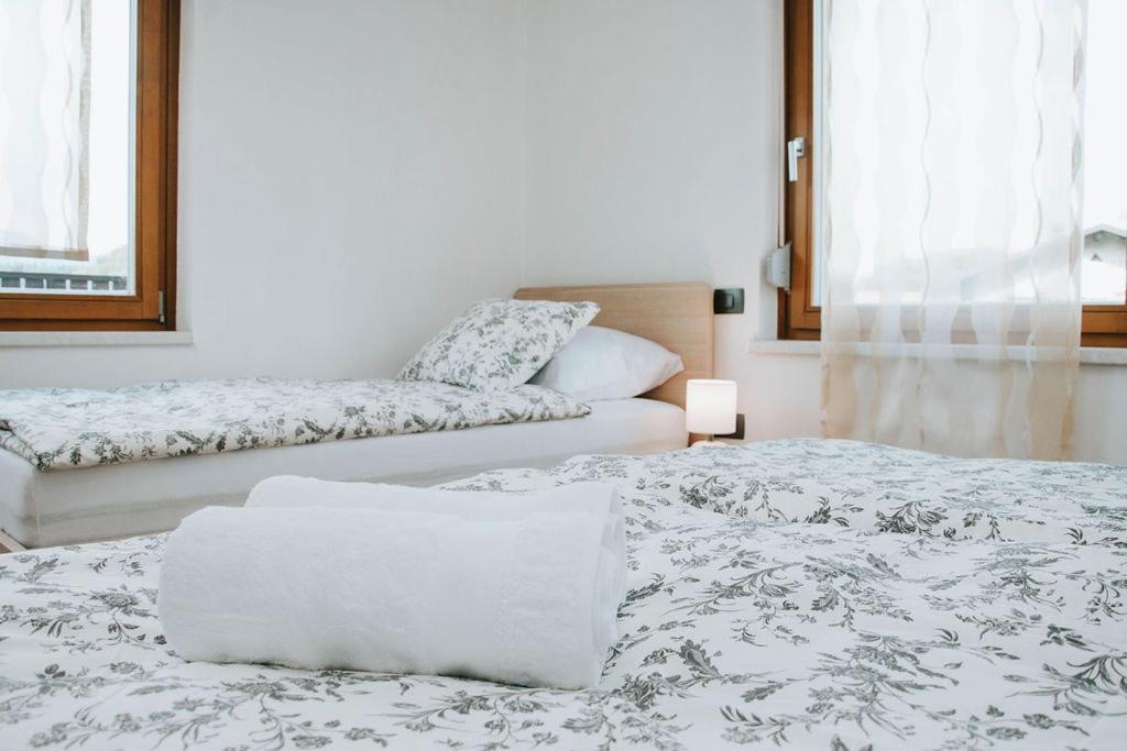 Apartmaji Ursic Kobarid Kültér fotó